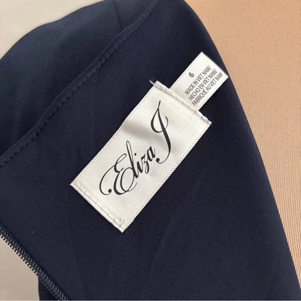 ELIZA J Bateau Neck Cap Sleeve Midi Dress In Navy NEW - Picture 11 of 17
